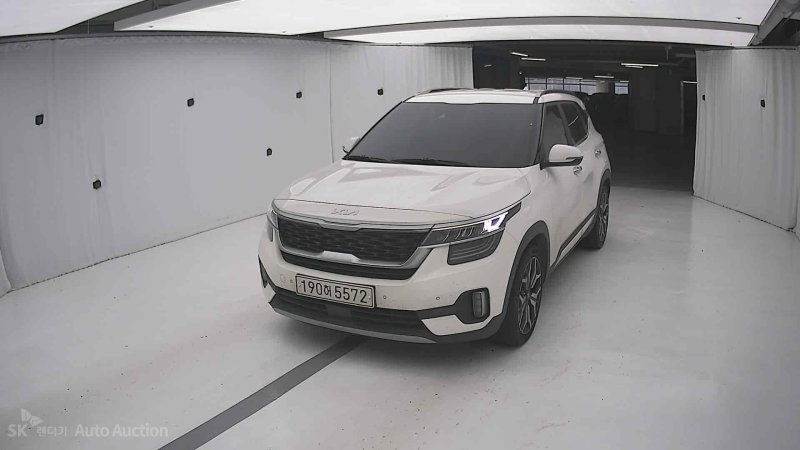 Kia Seltos 1.6 Gasoline 2WD Signature