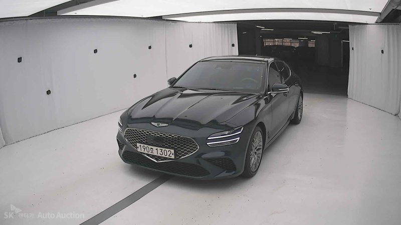 Genesis The New G70 Gasoline 2.0T 2WD Base Model