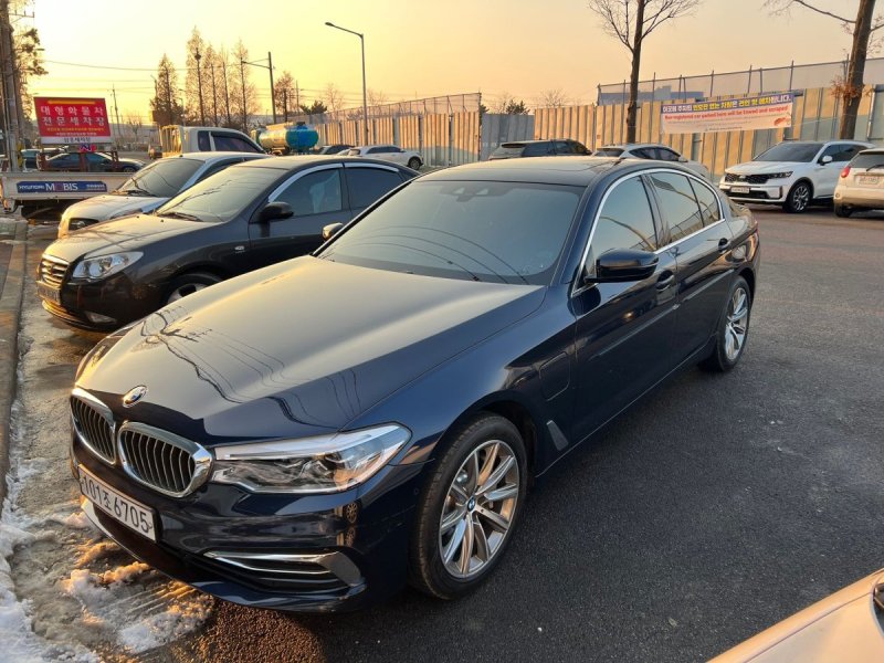BMW 530E